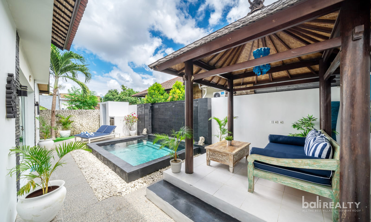 Monthly and Yearly Rental Available: Homey Two-Bedroom Villa in Jimbaran — image 1