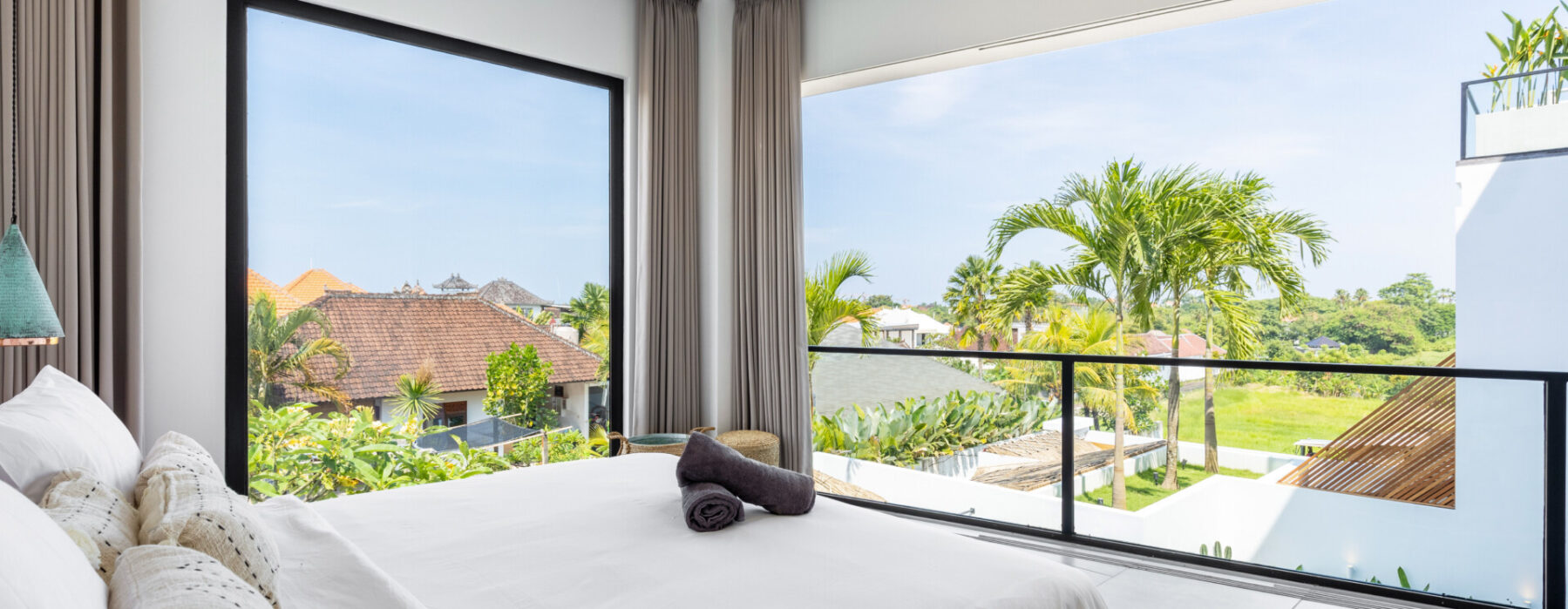 Villa Canggu Wave 3 Bedrooms — image 3