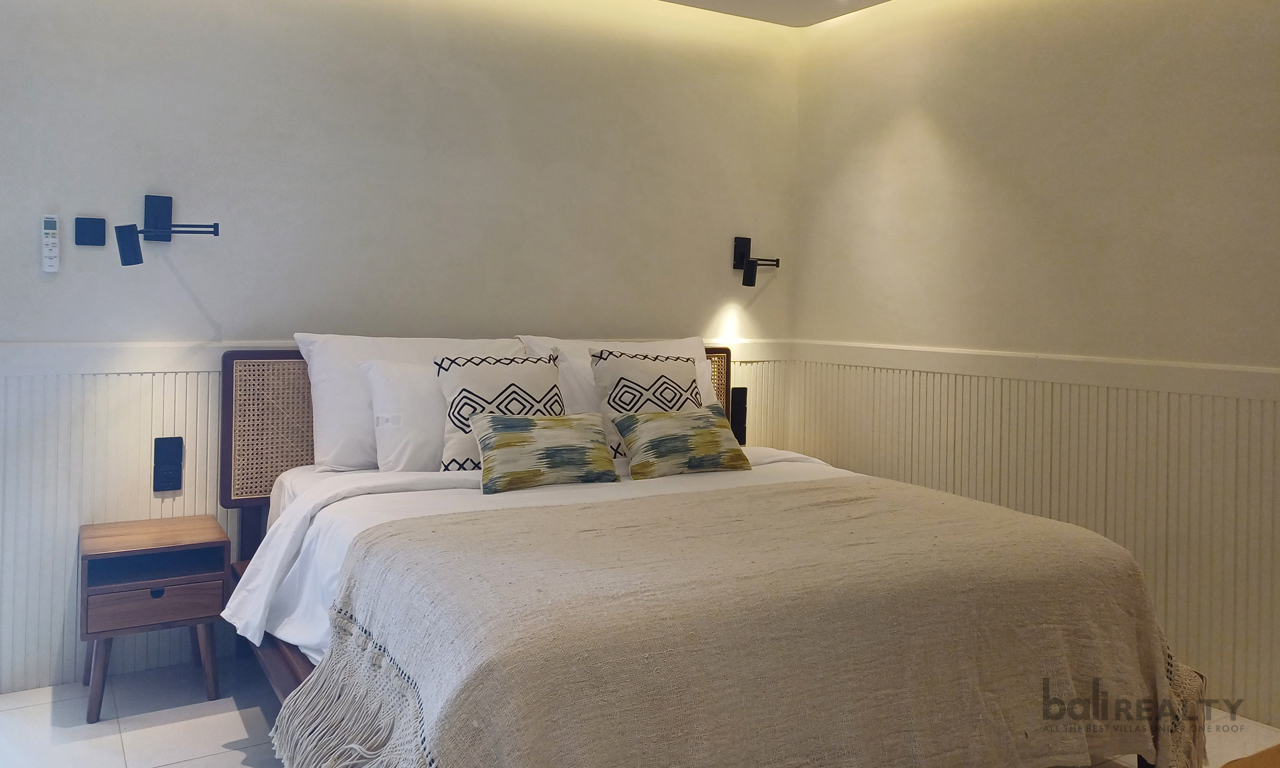 Bohemian-Style: Two-Bedroom Villa, Fully Furnished with Long Lease in Seminyak — image 5
