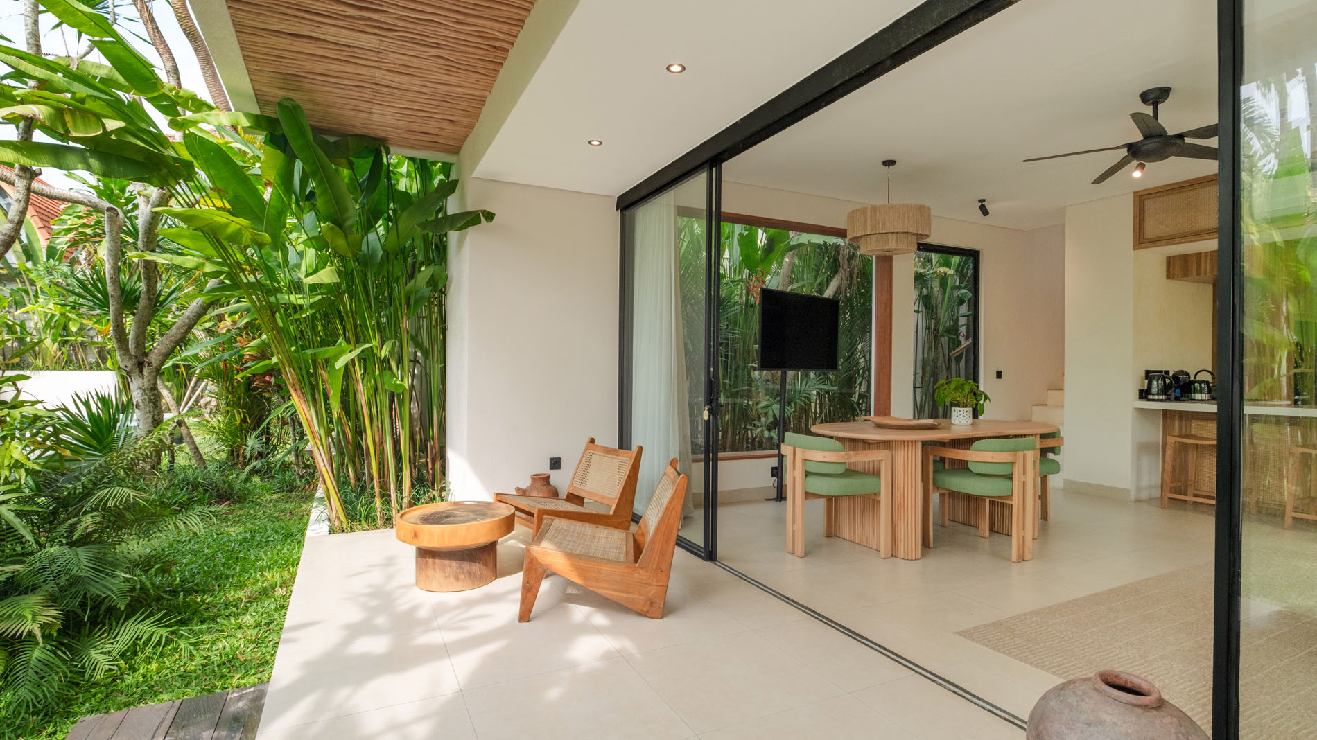 Lexington Palace Villa Ungasan — image 9