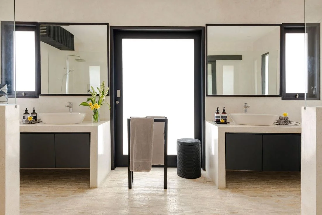 Luxe 7-Bedroom Villa in Seminyak — A Stylish Tropical Escape for Families & Big Groups — image 18