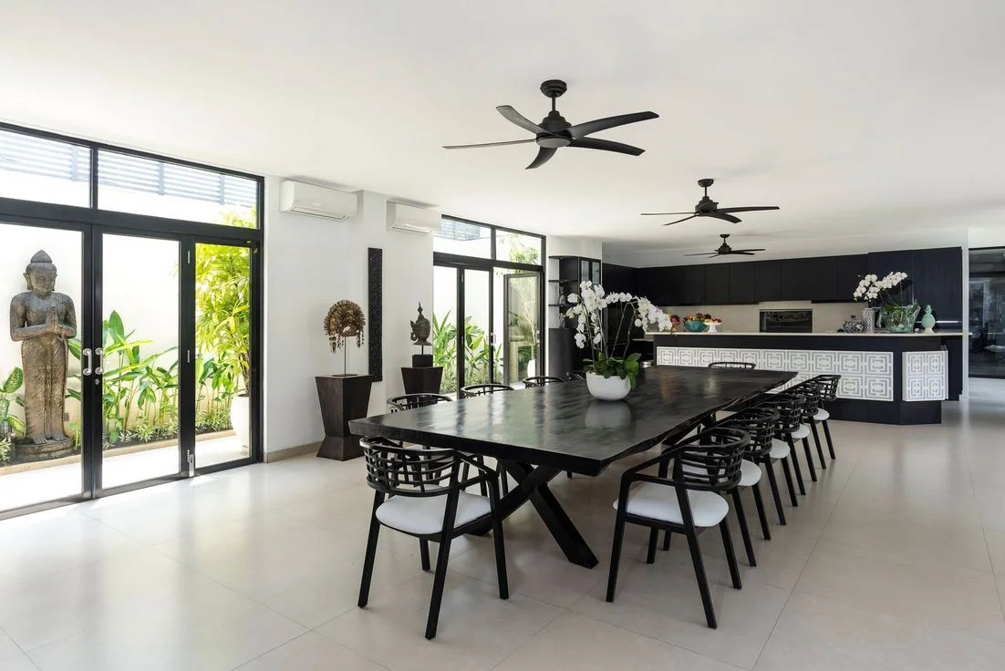 Luxe 7-Bedroom Villa in Seminyak — A Stylish Tropical Escape for Families & Big Groups — image 10