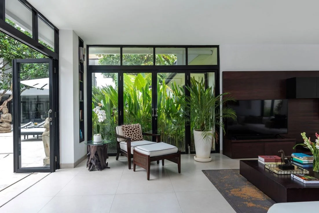 Luxe 7-Bedroom Villa in Seminyak — A Stylish Tropical Escape for Families & Big Groups — image 17