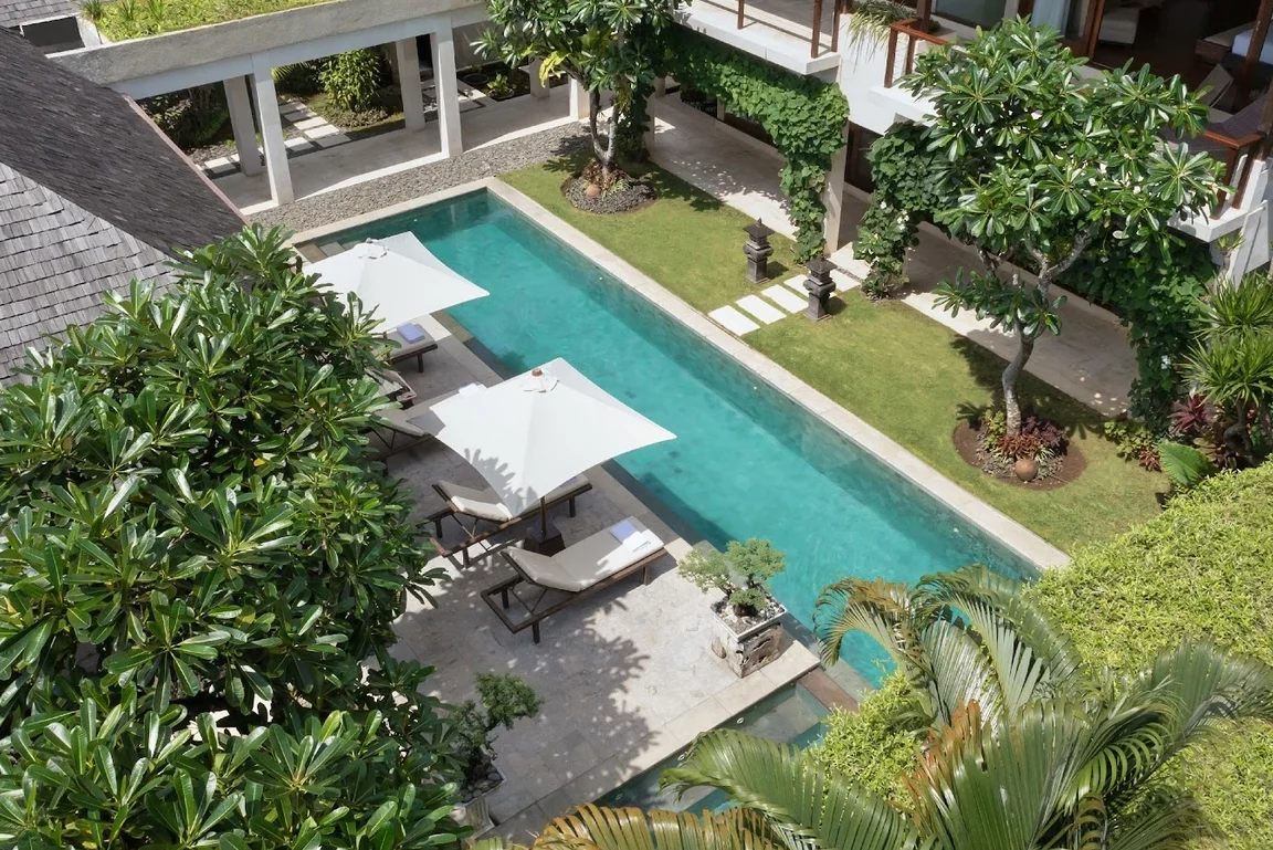 Luxurious 5-Bedroom Private Villa with Pool, Tropical Gardens in Seminyak