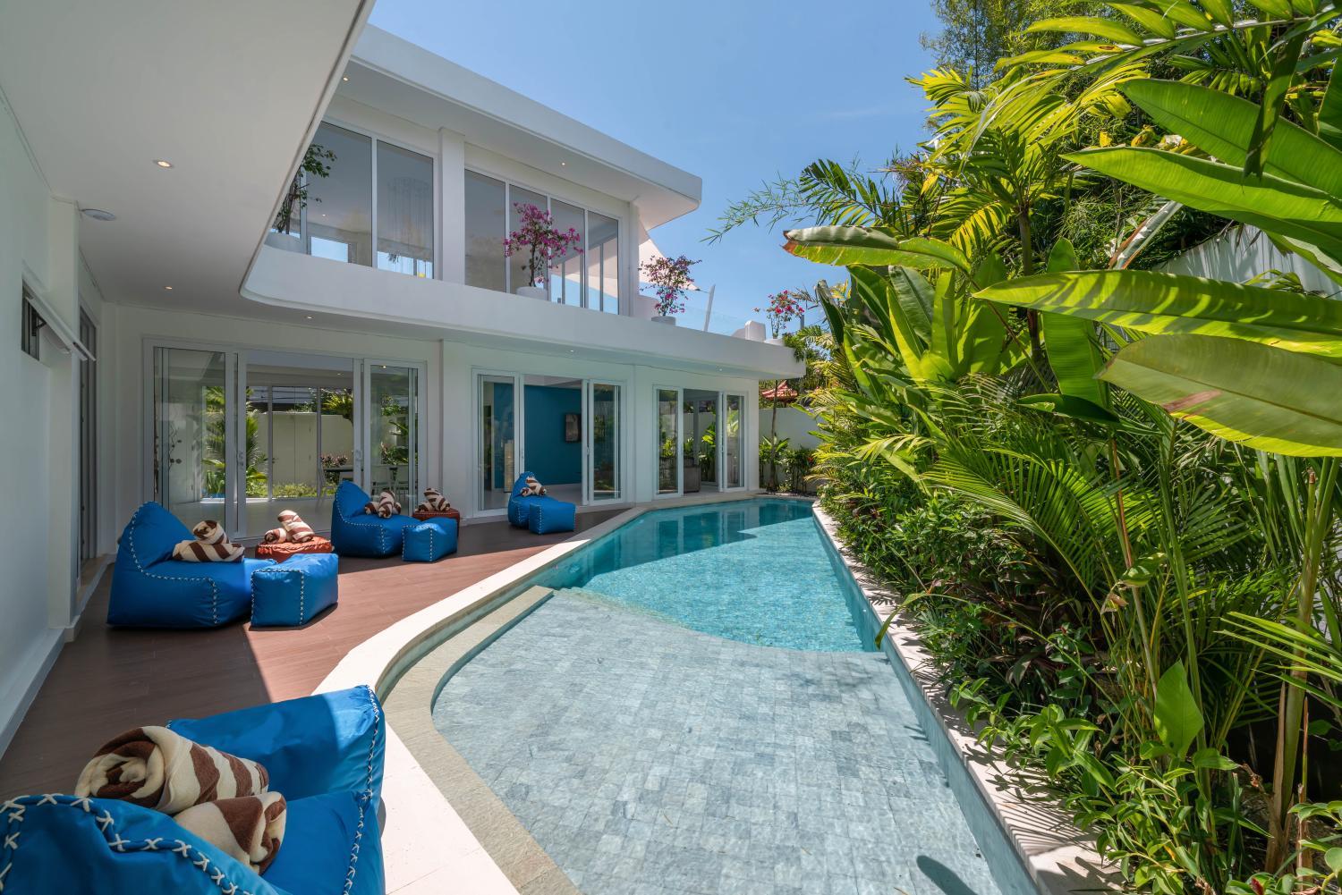 Modern 6-Bedroom Villa for Yearly Rent Near Berawa Beach