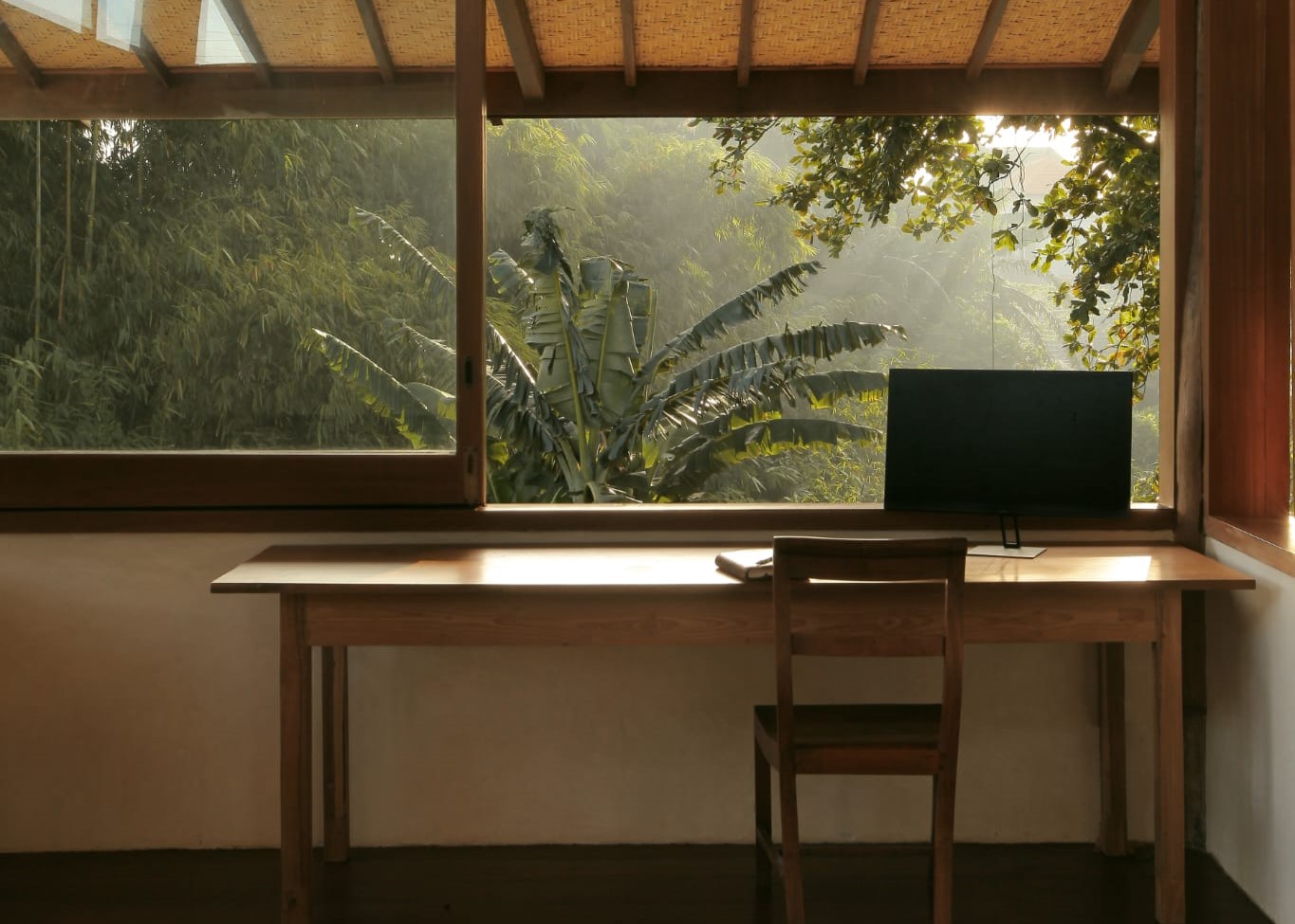 Nature-Integrated 4-Bedroom Tropical Villa for Yearly Rent in Ketewel — image 17