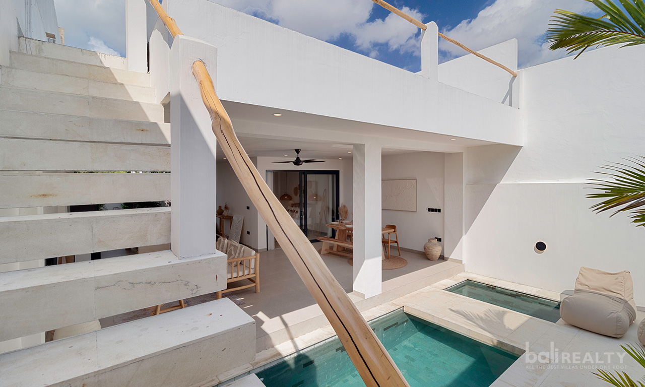 Rustic Two-Bedroom Villa in Tumbak Bayuh, a Short Drive to the Beach — image 15