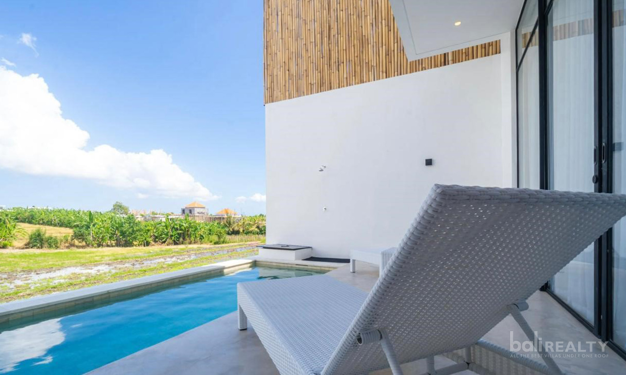 Modern Two-Bedroom Villa with Stunning Rice Field Views in Tumbak Bayuh – Pererenan’s Prime Location – 2640 — image 1