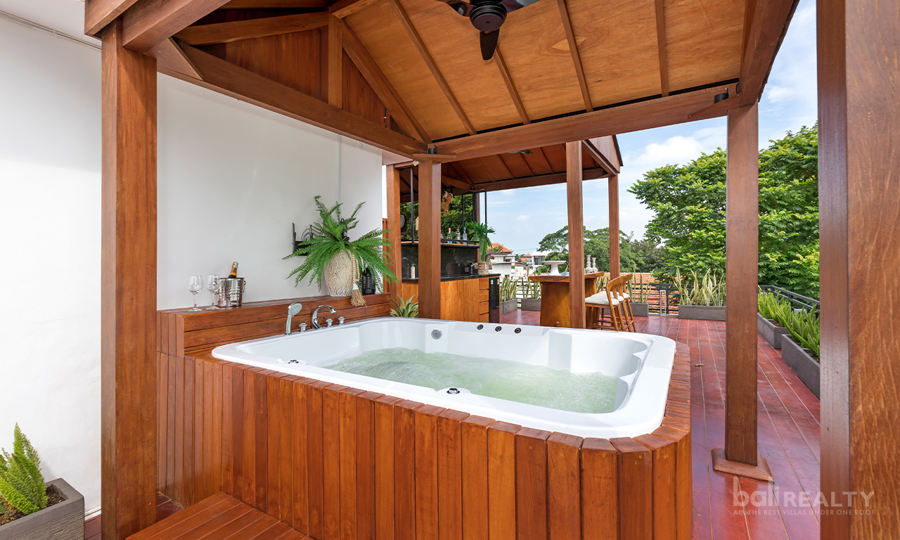 Move-In Ready Tropical Villa in Pererenan, Bali — image 11