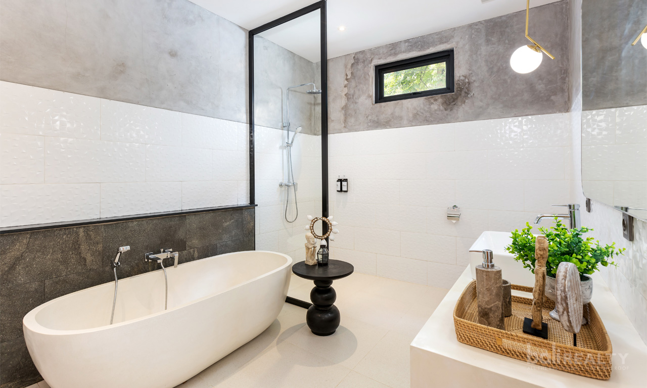 Move-In Ready Tropical Villa in Pererenan, Bali — image 6
