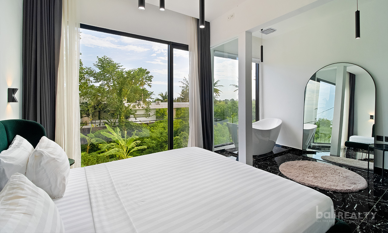 Modern Two-Bedroom Villa with Jacuzzi, 35-Year Lease, Proximity to Pererenan Beach – 2527 — image 7