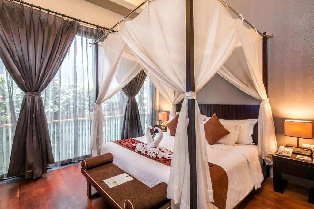 Romantic 1-Bedroom Pool Suite Villa in Kuta – Perfect for Honeymoon — image 7