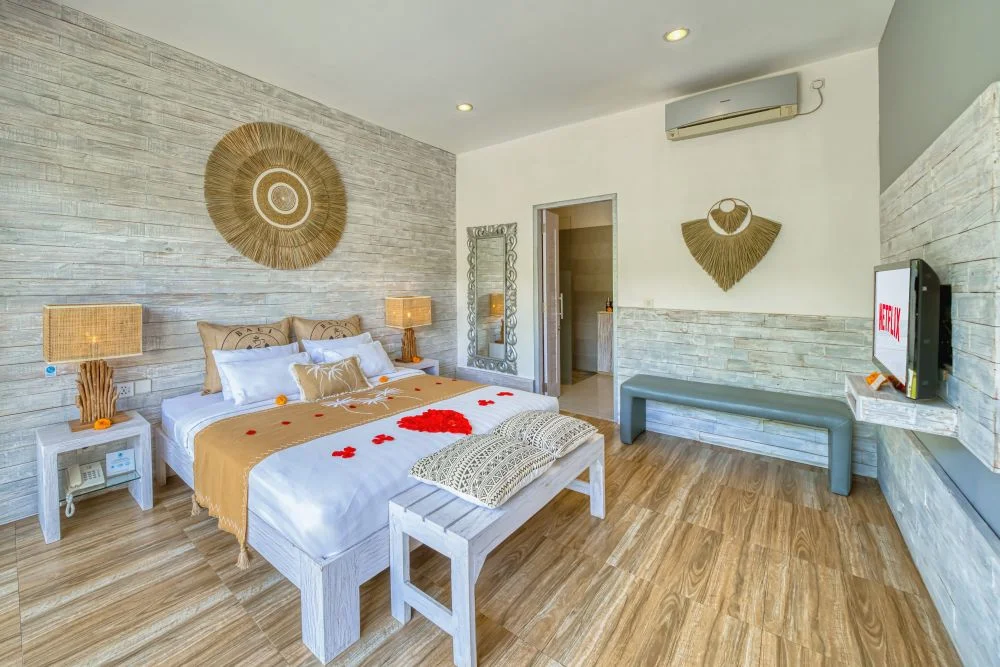 Romantic 1BR Private Villa w/ Pool & Jacuzzi – Tranquil Hideaway in Legian – BVI10555 — image 5