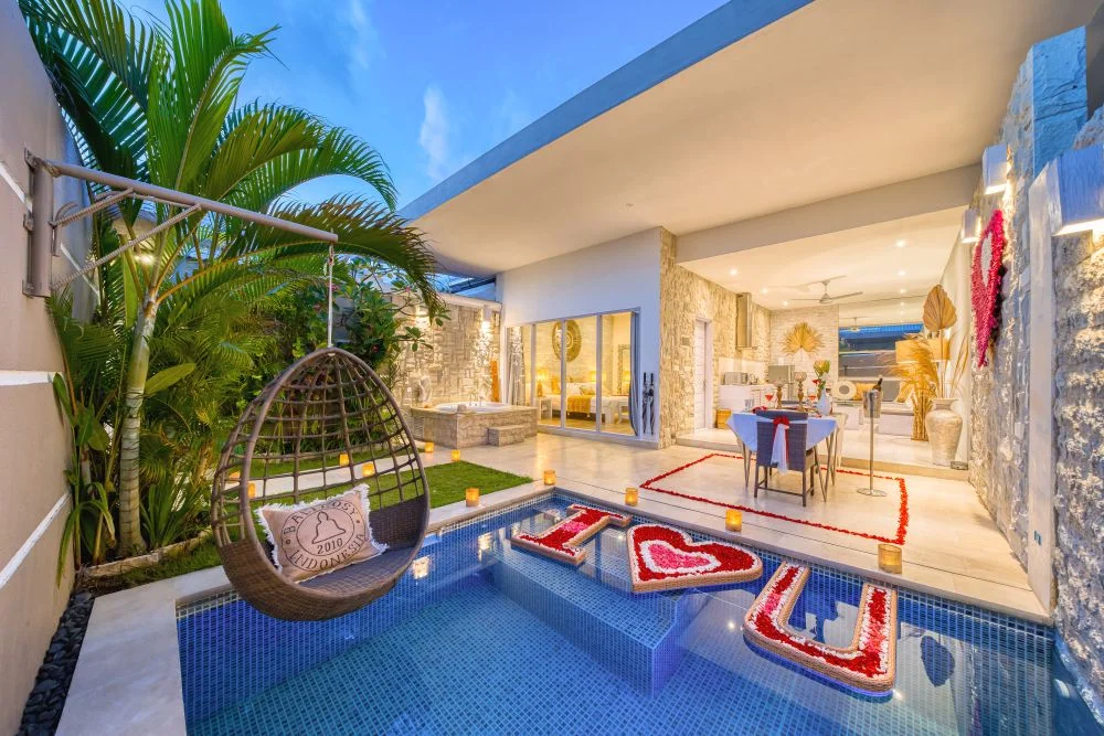 Romantic 1BR Private Villa w/ Pool & Jacuzzi – Tranquil Hideaway in Legian – BVI10555 — image 19