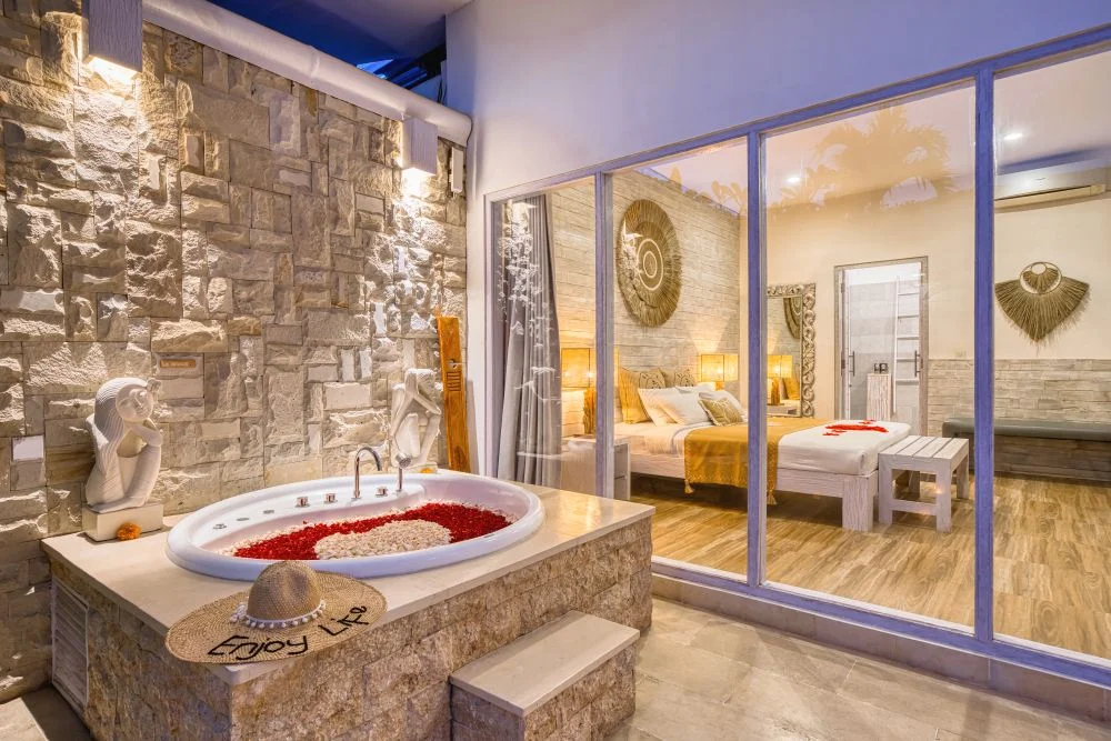 Romantic 1BR Private Villa w/ Pool & Jacuzzi – Tranquil Hideaway in Legian – BVI10555 — image 18