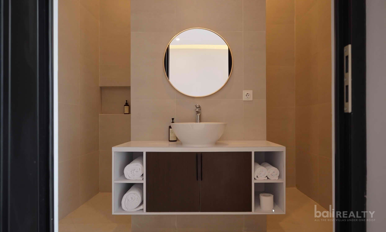 Two-Bedroom Modern Villa in Sanur, Prime Location Near Beaches — image 5
