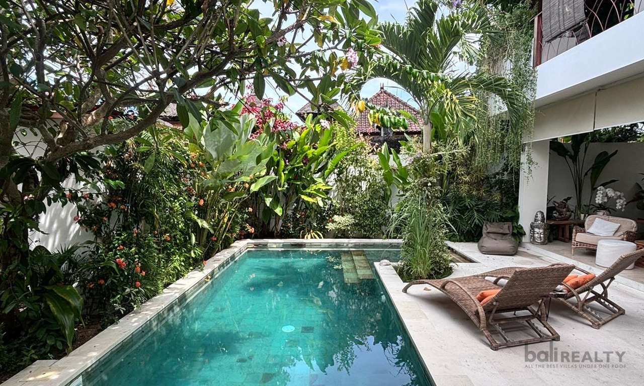 Two-Level 4-Bedroom Villa in Beachside Sanur – Mertasari Area – 2945