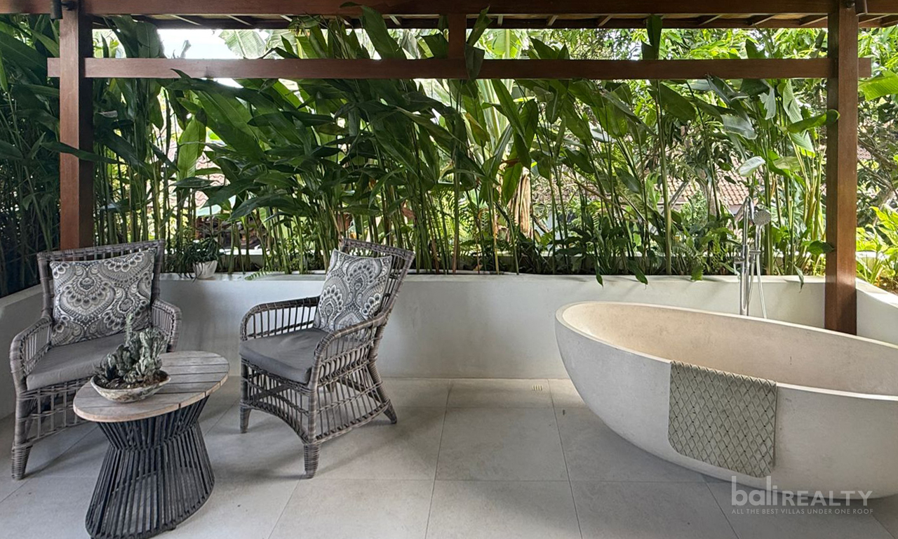 Two-Level 4-Bedroom Villa in Beachside Sanur – Mertasari Area – 2945 — image 16