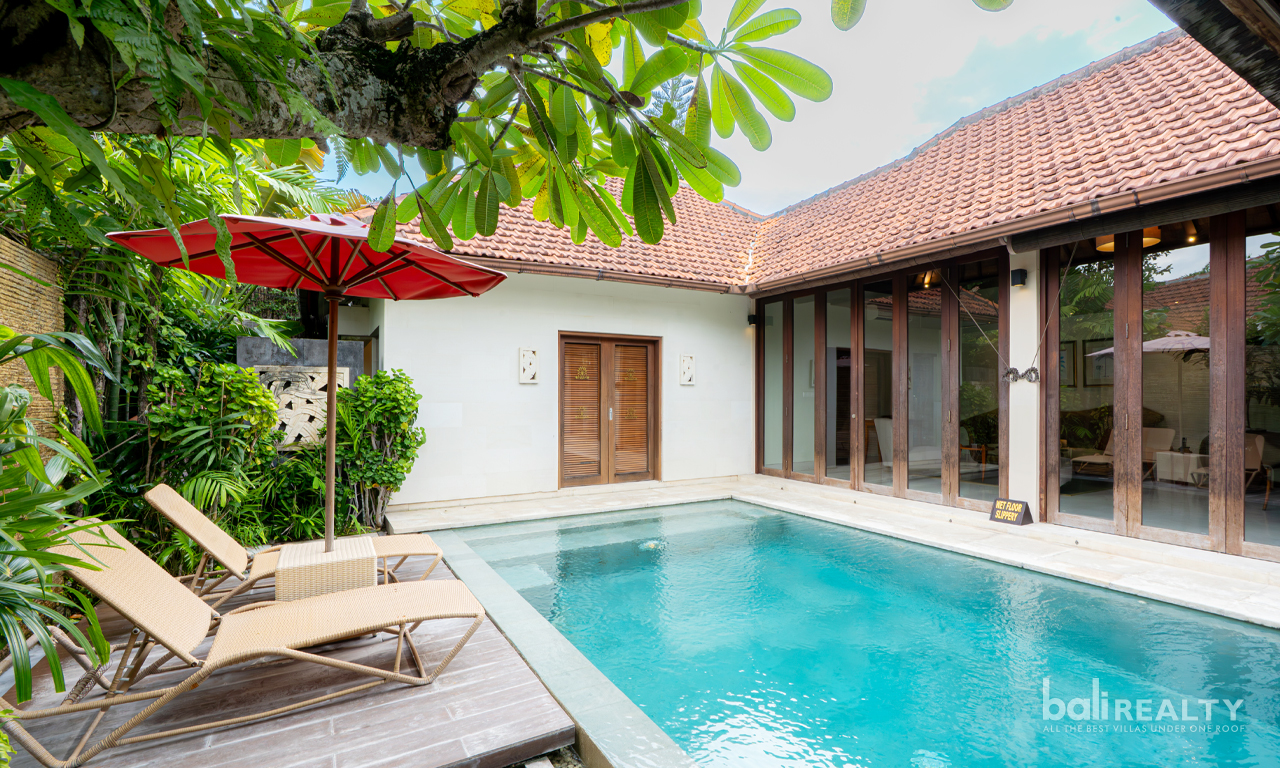 Affordable One-Bedroom Villa for Monthly & Yearly Rental in Strategic Seminyak 3000