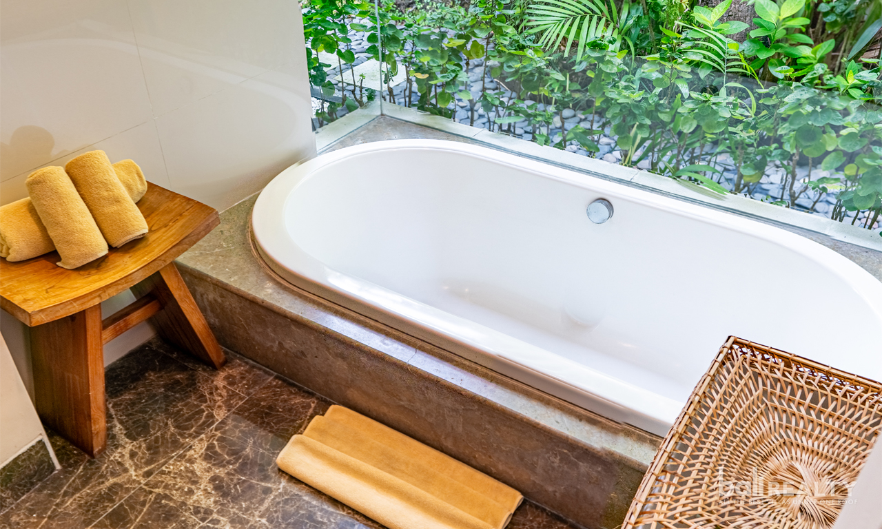 Affordable One-Bedroom Villa for Monthly & Yearly Rental in Strategic Seminyak 3000 — image 11
