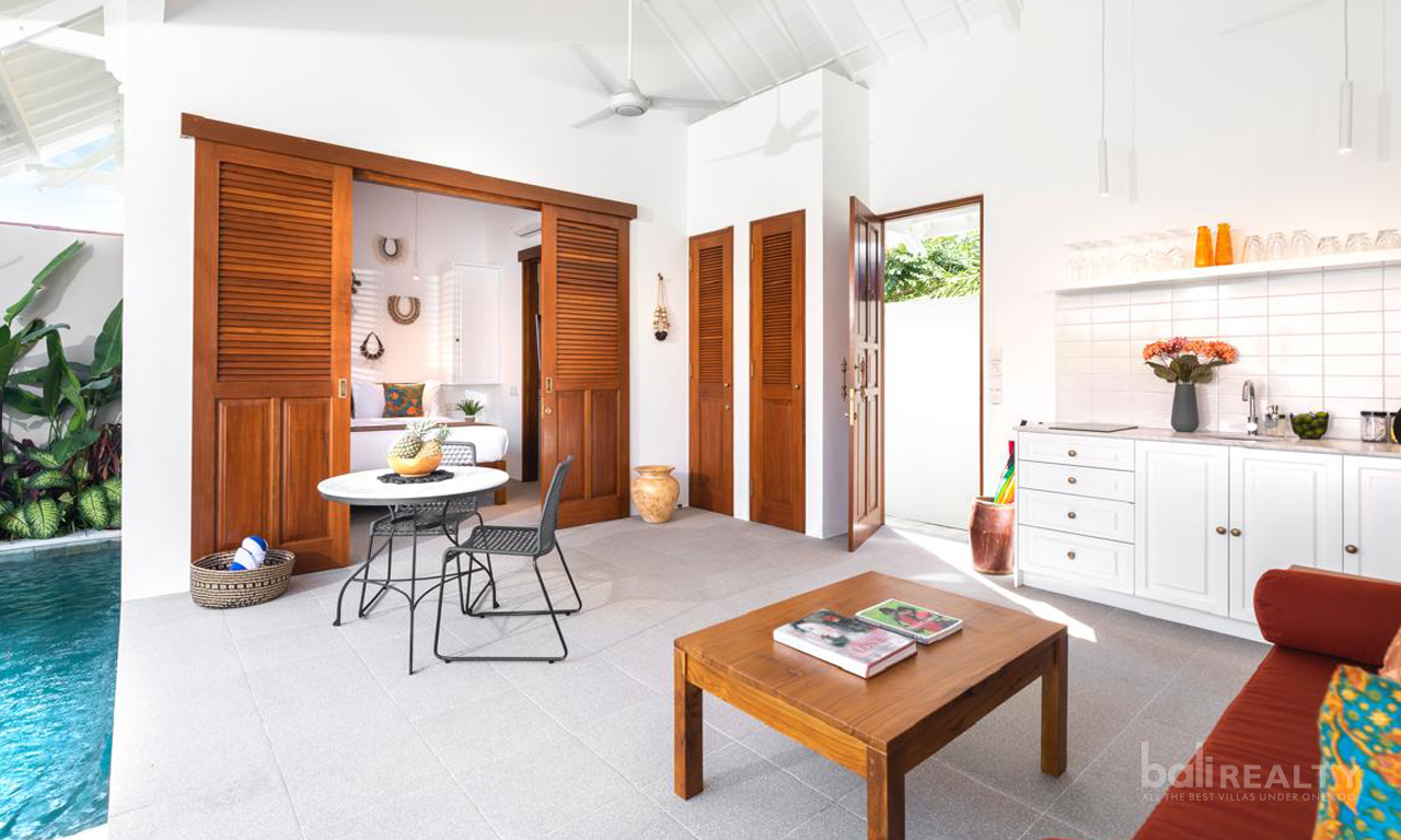 Boutique One-Bedroom Pool Villa in Prime Seminyak Location – Walking Distance to the Beach 2735 — image 3