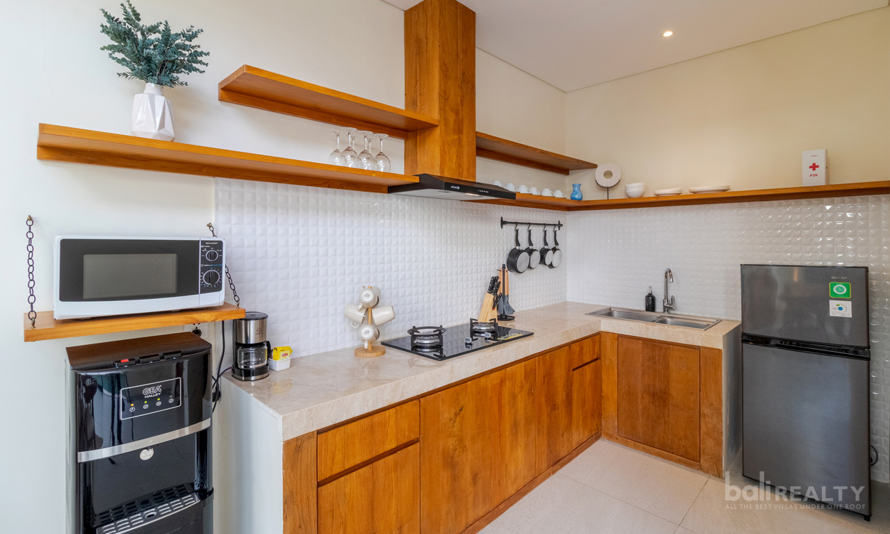 Three-Bedroom Villa with Long Lease in Seminyak’s Prime Location — image 3