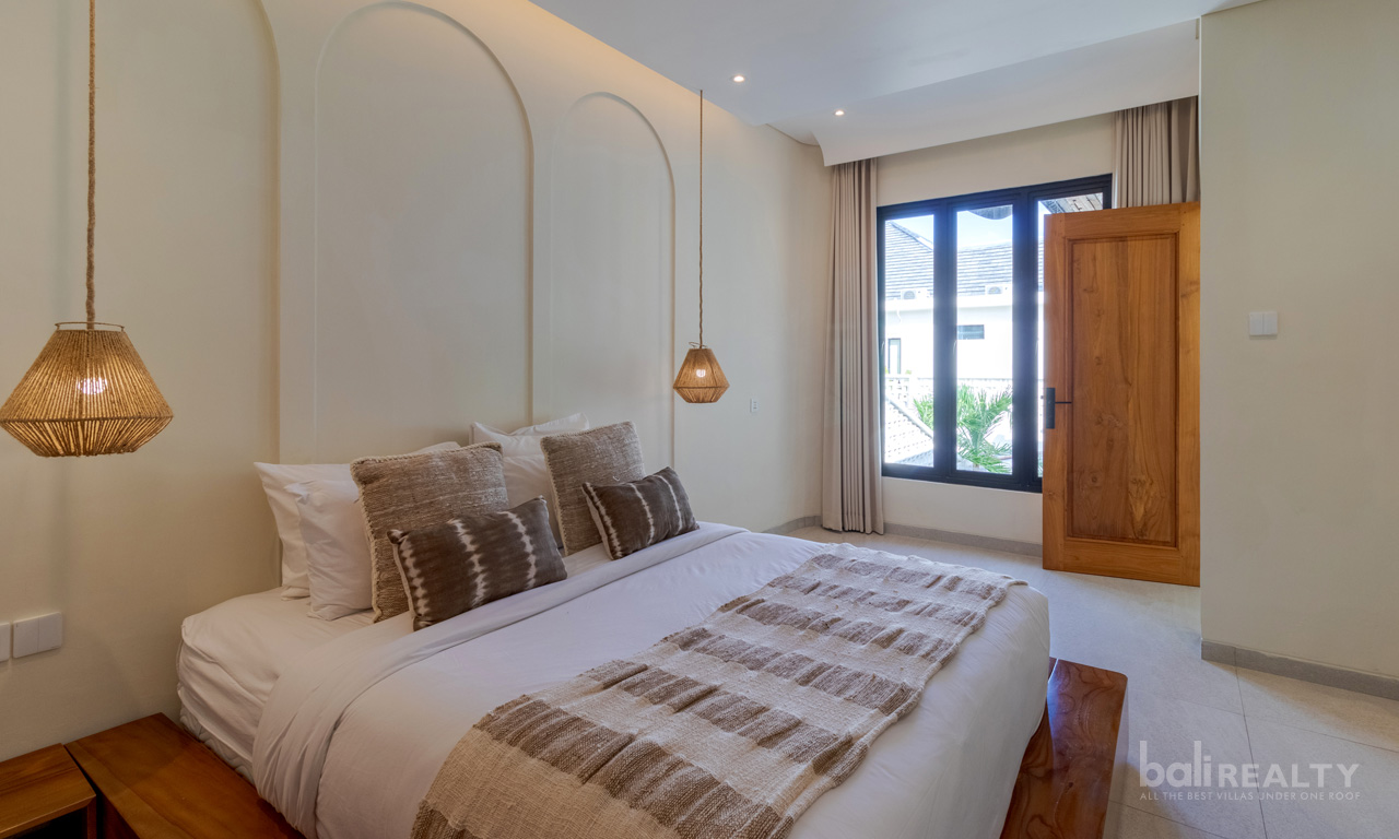 Three-Bedroom Villa with Long Lease in Seminyak’s Prime Location — image 6