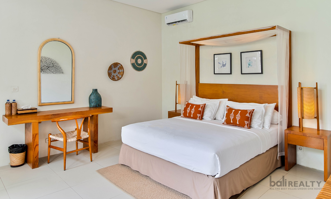 Flexible Lease 2-Bedroom Villa Near Seminyak Beach – Ideal Lifestyle or Rental Investment 2934 — image 2