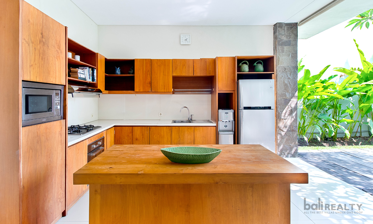 Flexible Lease 2-Bedroom Villa Near Seminyak Beach – Ideal Lifestyle or Rental Investment 2934 — image 6