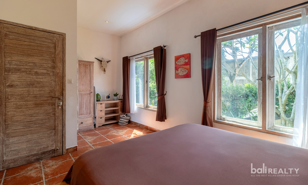 Affordable Yearly Rental: Fully Furnished Two-Bedroom Villa in Seminyak — image 10