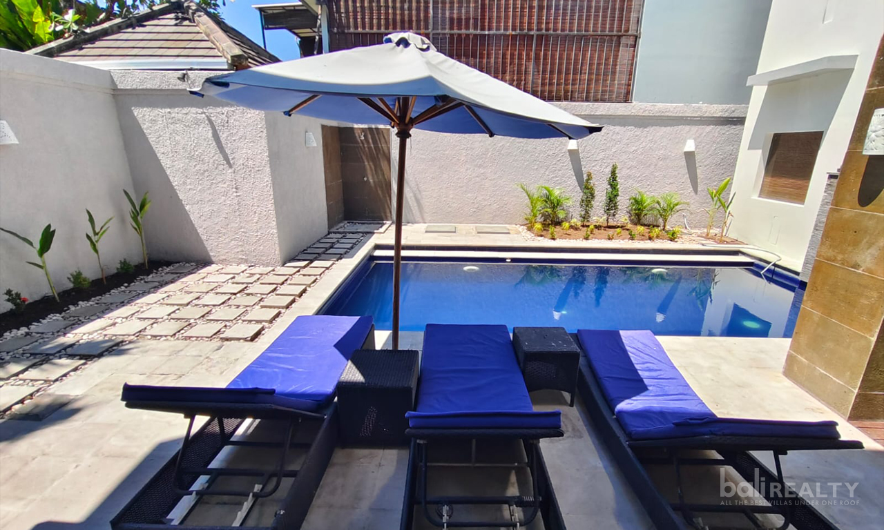 Spacious 3-Bedroom Yearly Rental in Prime Seminyak Location – 3008 — image 4