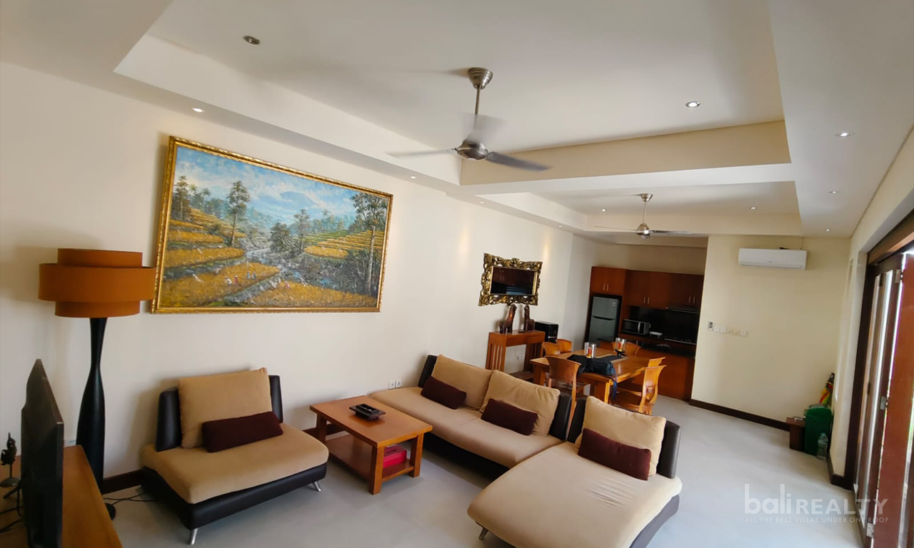 Spacious 3-Bedroom Yearly Rental in Prime Seminyak Location – 3008 — image 5