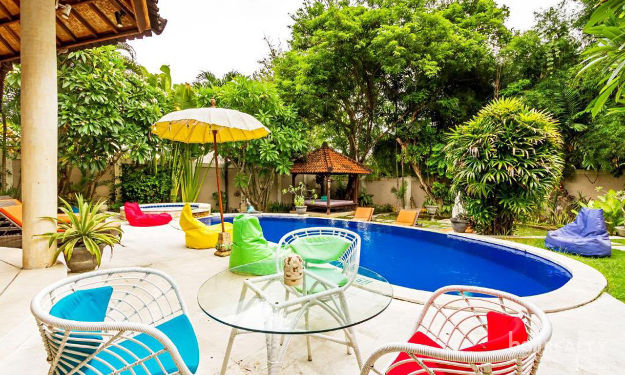 Spacious 3-Bedroom Villa in Prime Seminyak for Long-Term Rental – 3011 — image 2