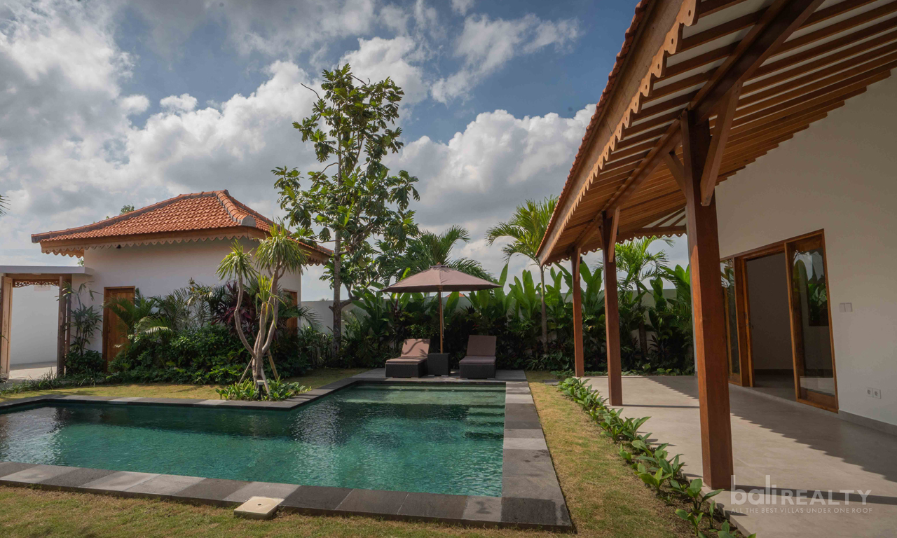 Newly Built Three-Bedroom Villas: Two Units with Long Lease in Seseh Residential Zone – 2744
