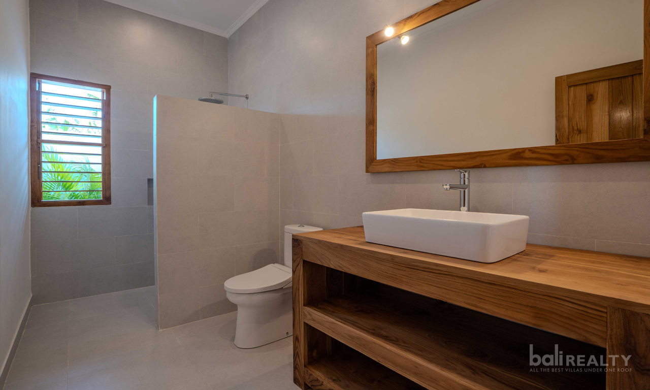 Newly Built Three-Bedroom Villas: Two Units with Long Lease in Seseh Residential Zone – 2744 — image 14