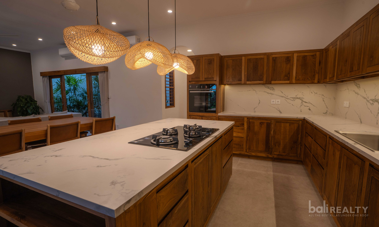 Newly Built Three-Bedroom Villas: Two Units with Long Lease in Seseh Residential Zone – 2744 — image 5