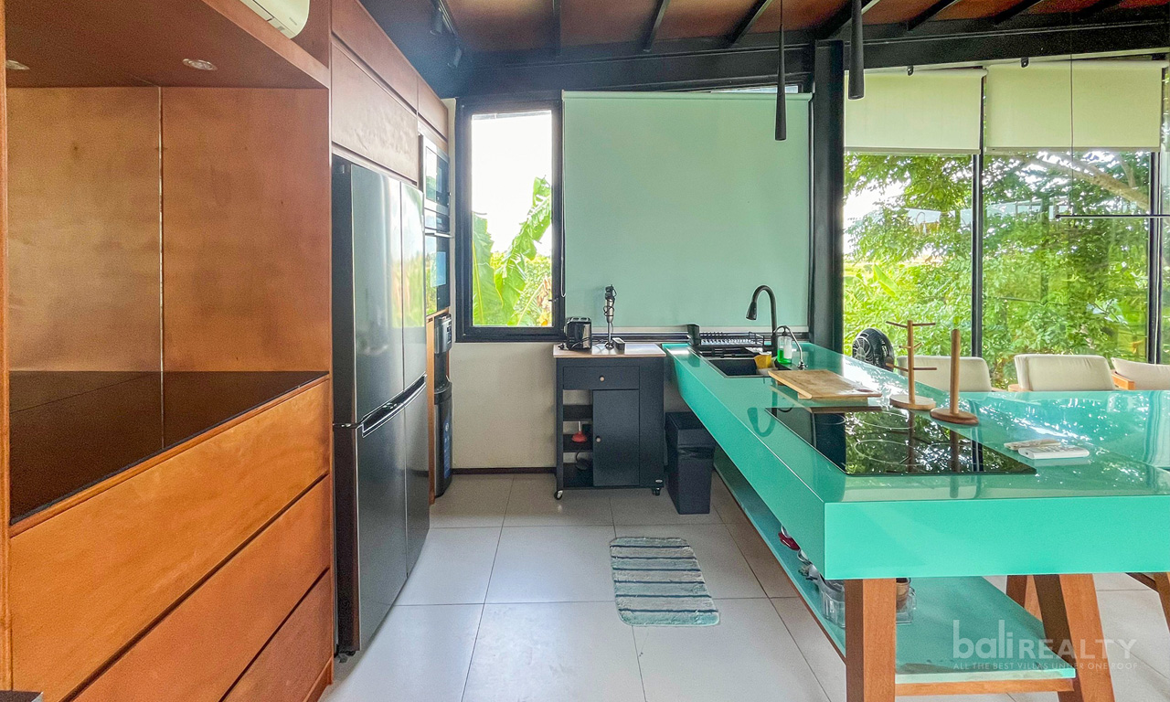 Two-Bedroom Rustic Villa with Rice Field Views Near Seseh Beach – Monthly or Yearly — image 11