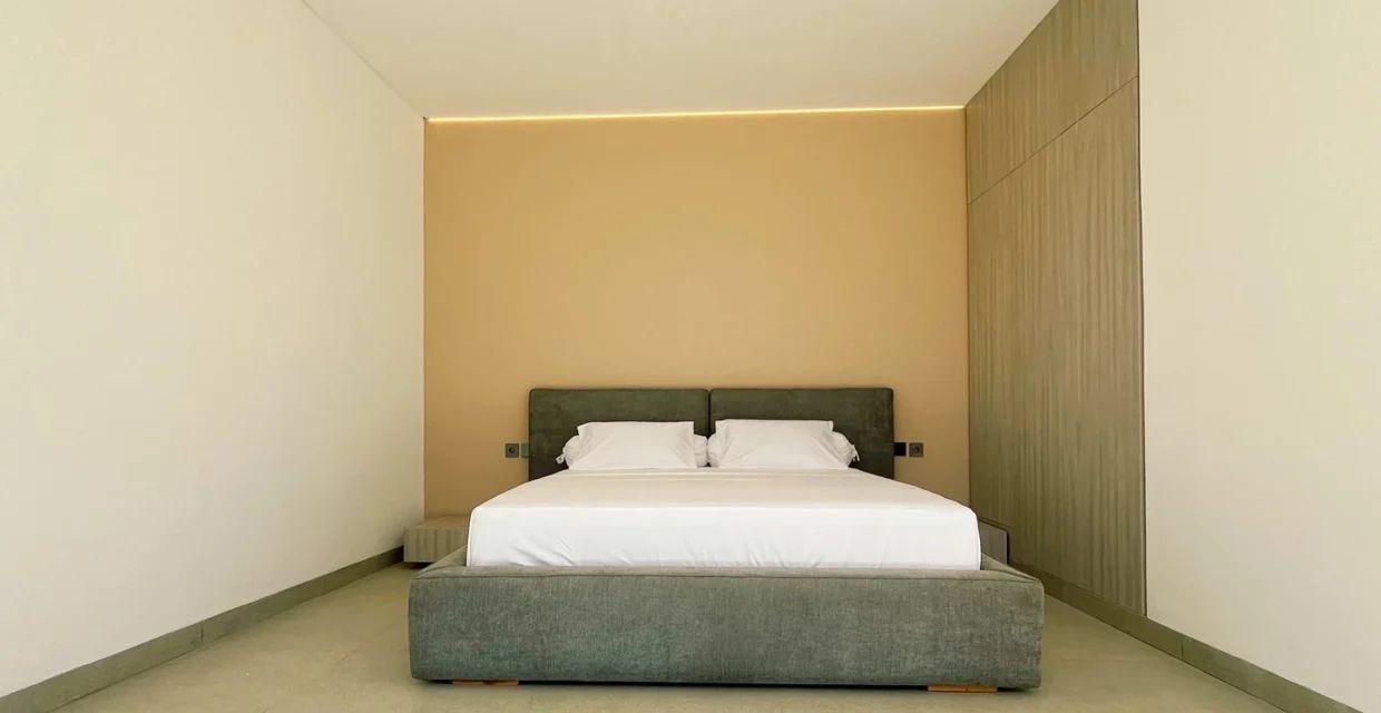 Spacious 3-Bedroom Tropical Villa in Seseh — image 13