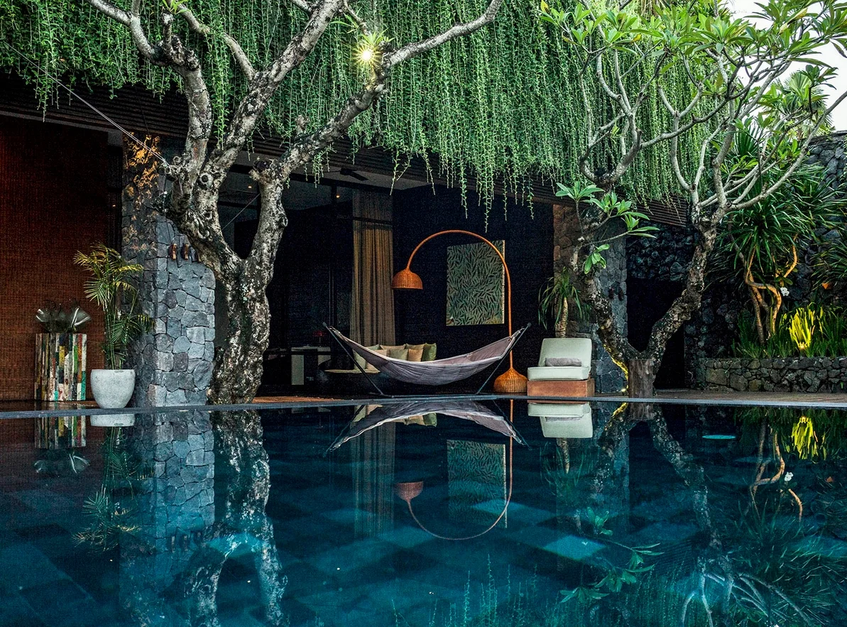7-Bedroom Designer Villa with Infinity Pool & Mountain Views in Canggu