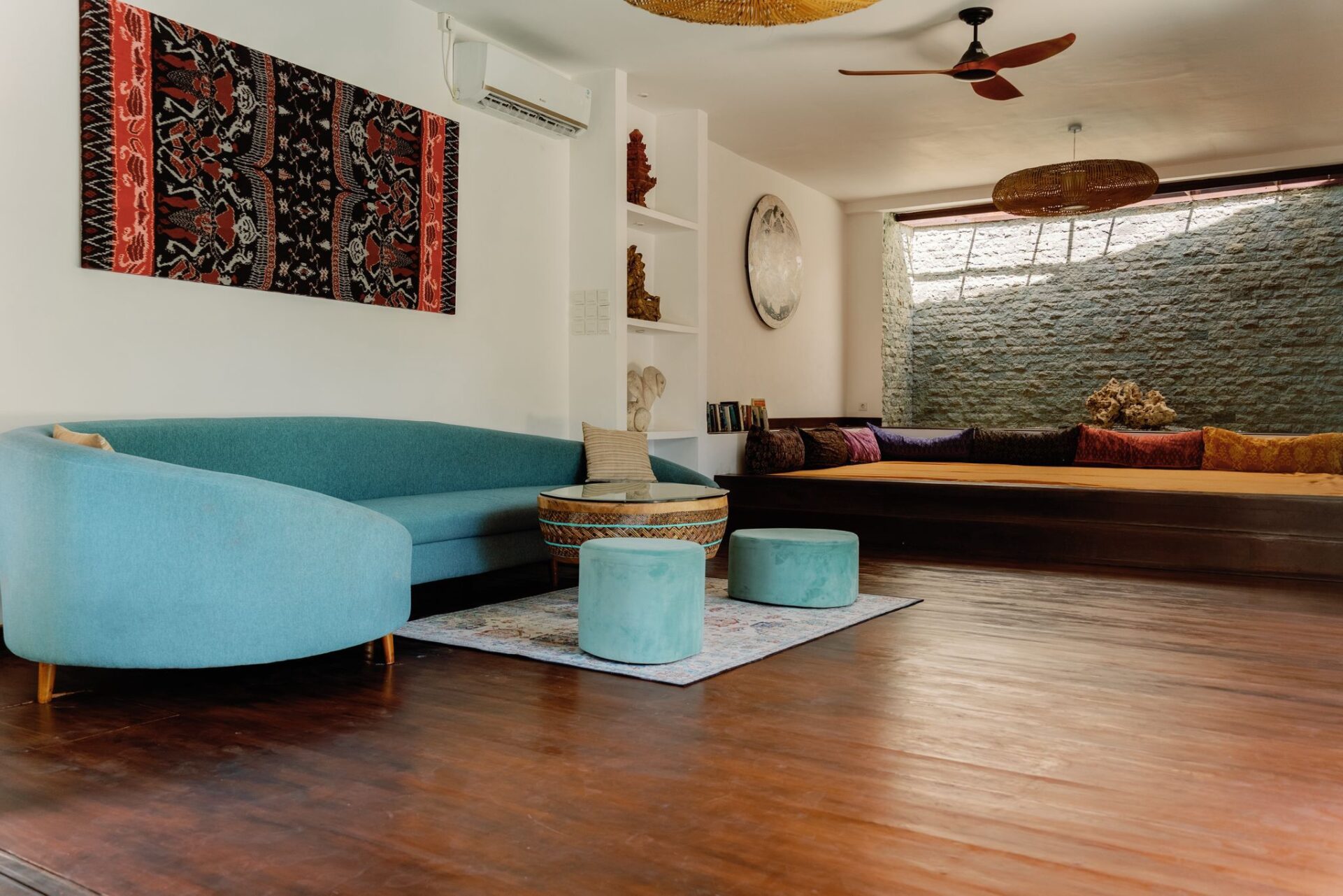 Tropical Villa with Private Pool for Yearly Rent in Sanur — image 2
