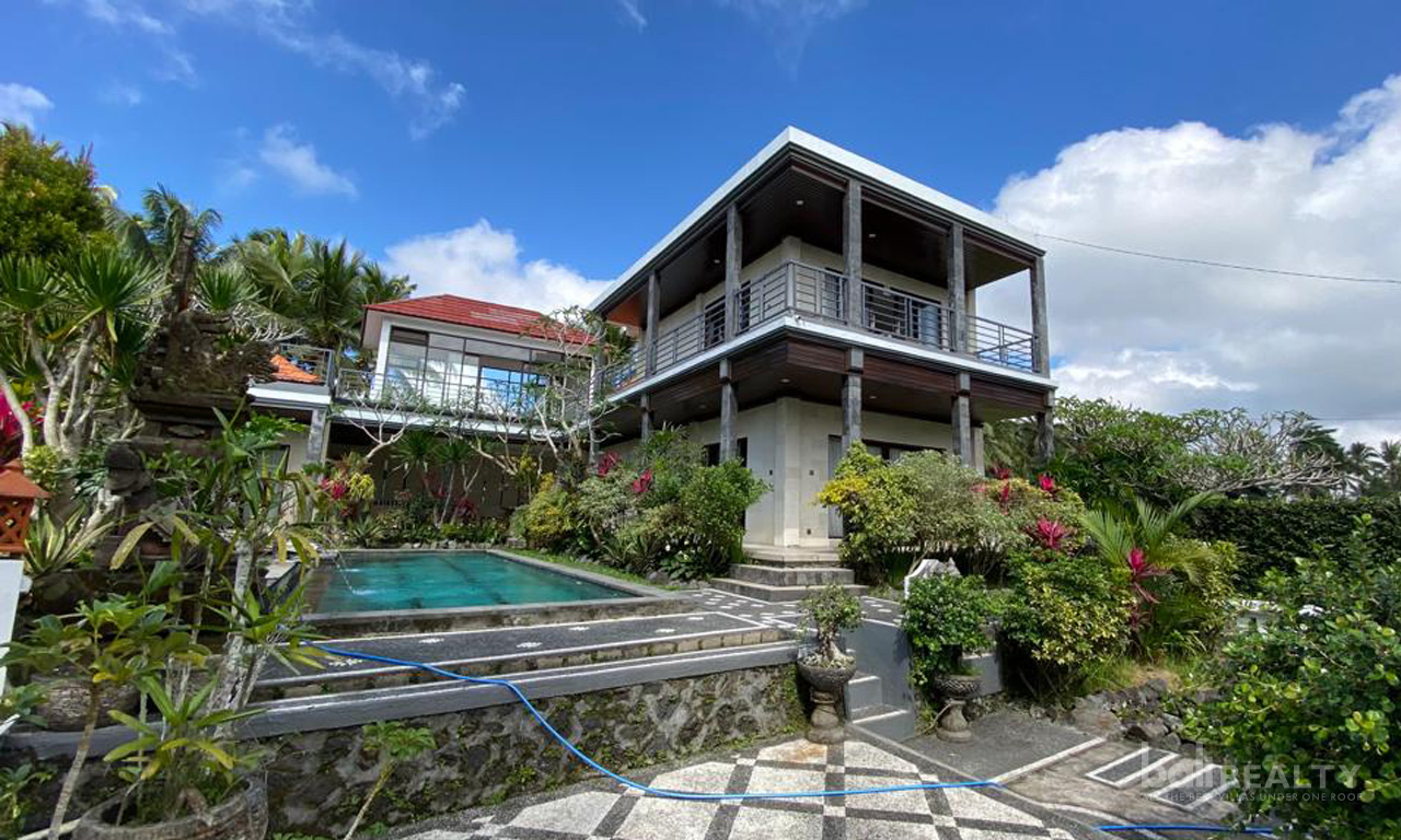 Newly Renovated 3 Bedroom Freehold Villa with Amazing View – Ubud – 2177