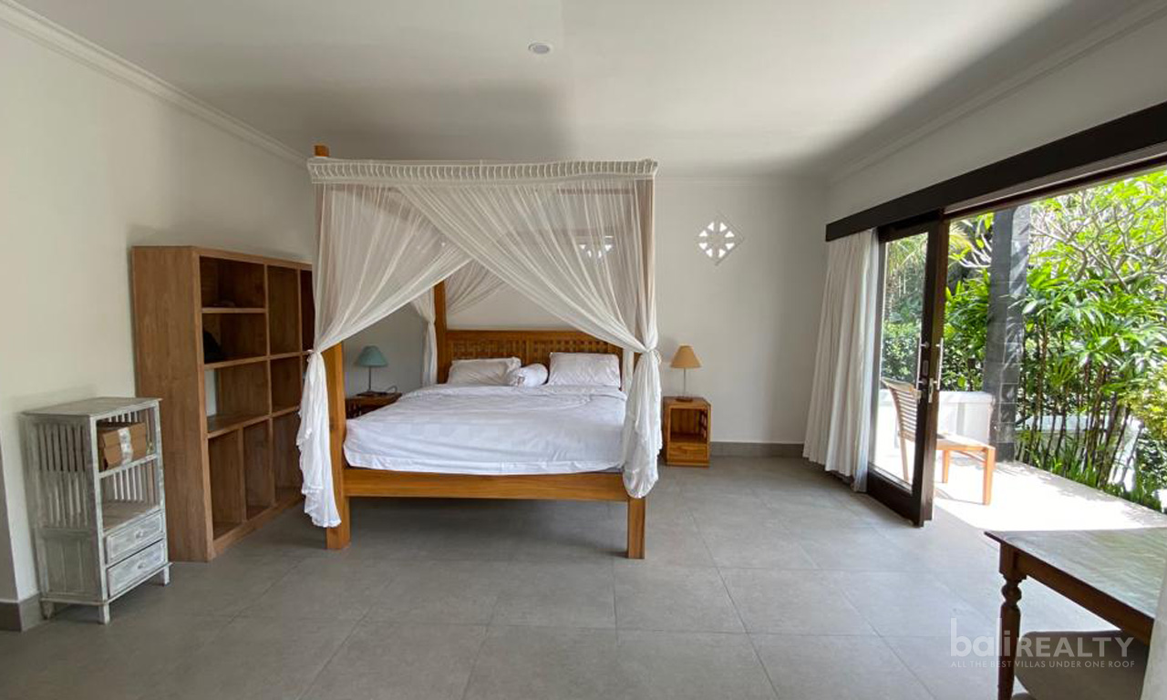 Newly Renovated 3 Bedroom Freehold Villa with Amazing View – Ubud – 2177 — image 5