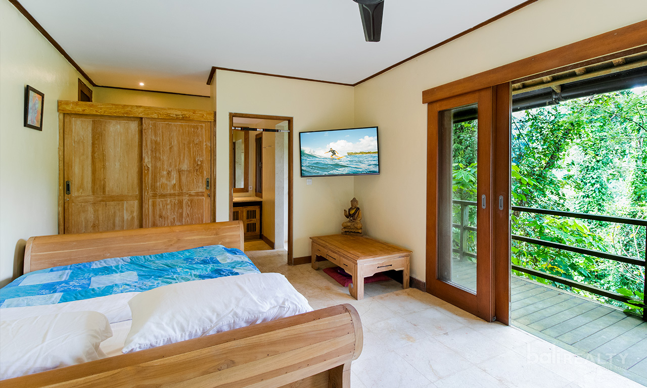 Expansive 27 ARE Freehold Property Investment Opportunity, Minutes from Central Ubud — image 9