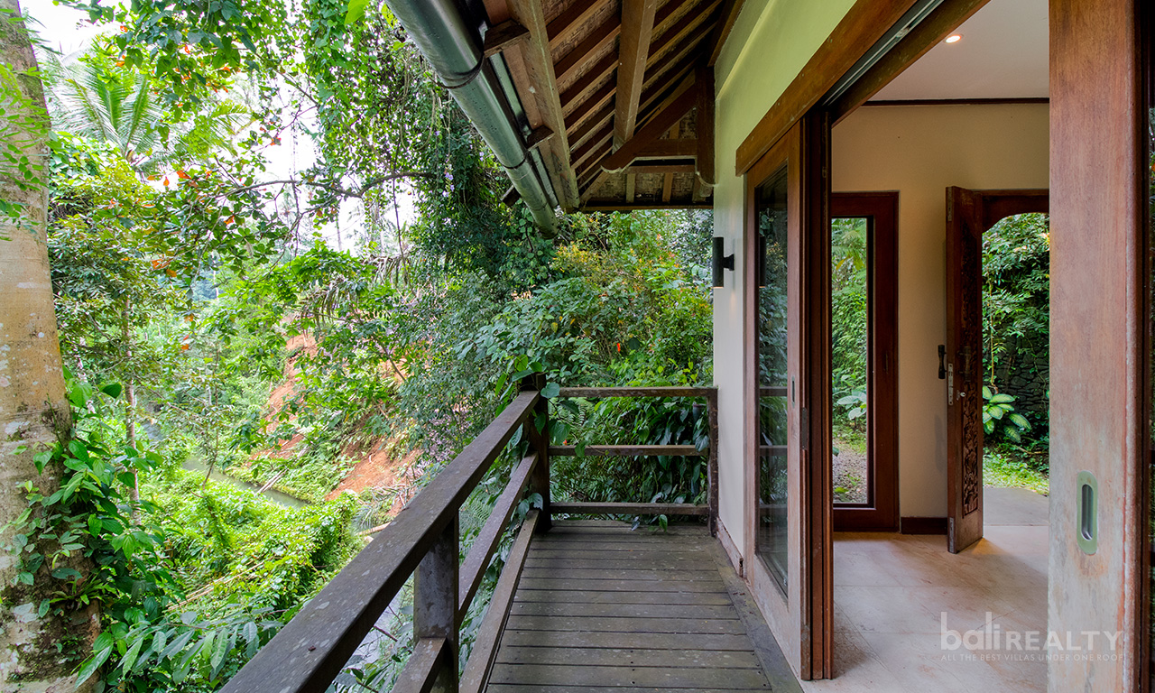 Expansive 27 ARE Freehold Property Investment Opportunity, Minutes from Central Ubud — image 10
