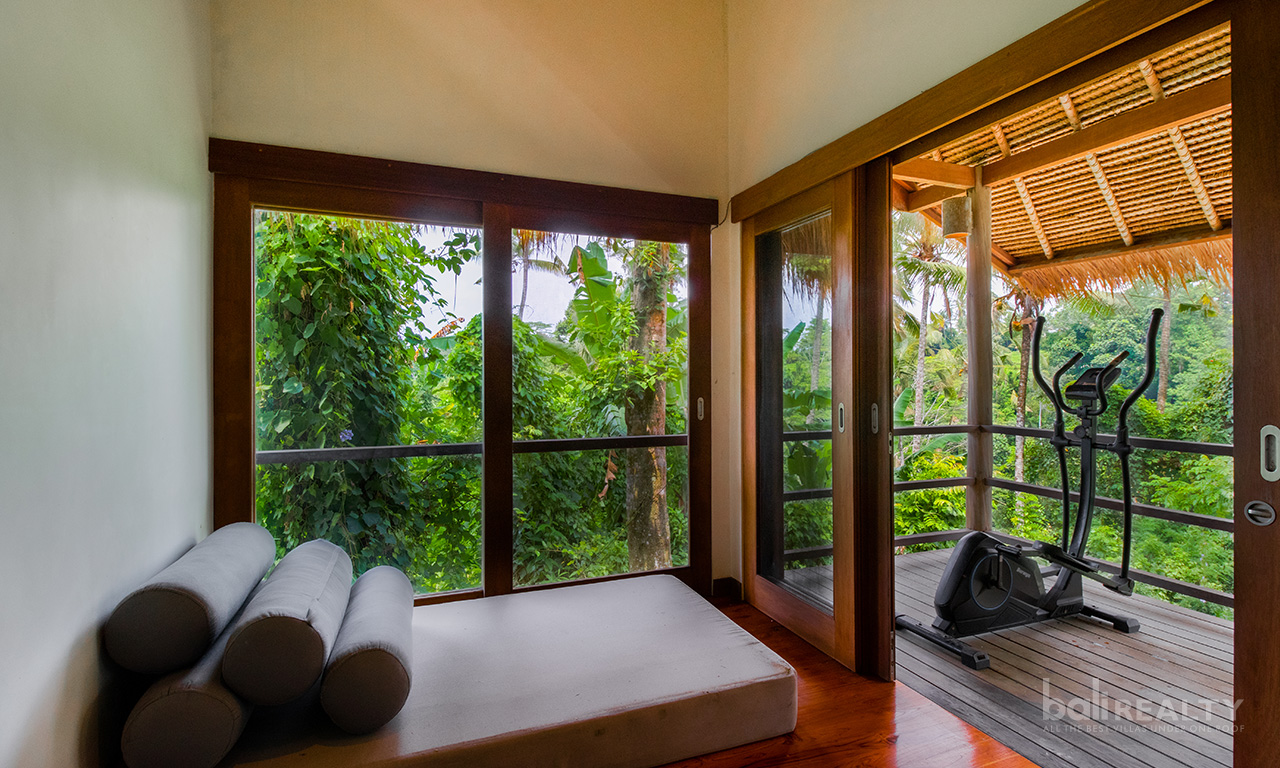 Expansive 27 ARE Freehold Property Investment Opportunity, Minutes from Central Ubud — image 12