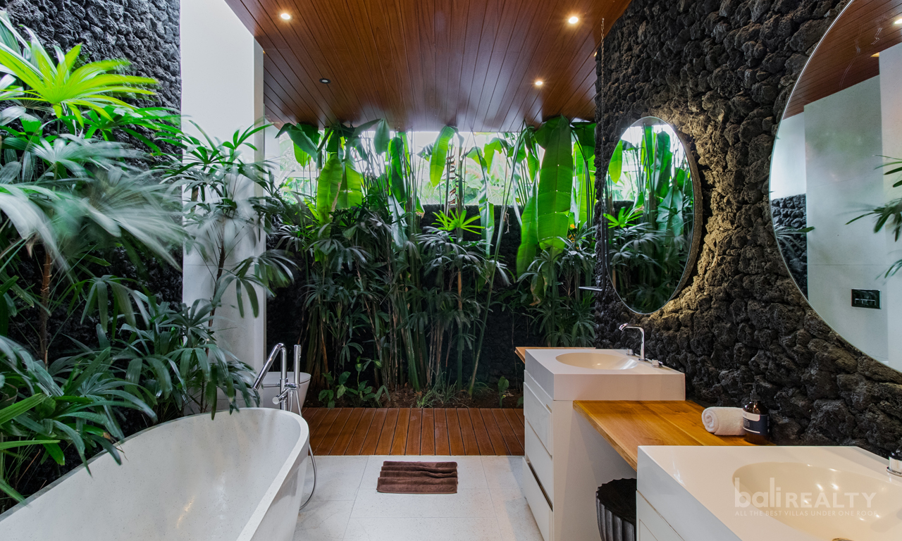 Cutting-Edge Designer 3-Bedroom Villas in Scenic Ubud with Excellent ROI – 2628 — image 10