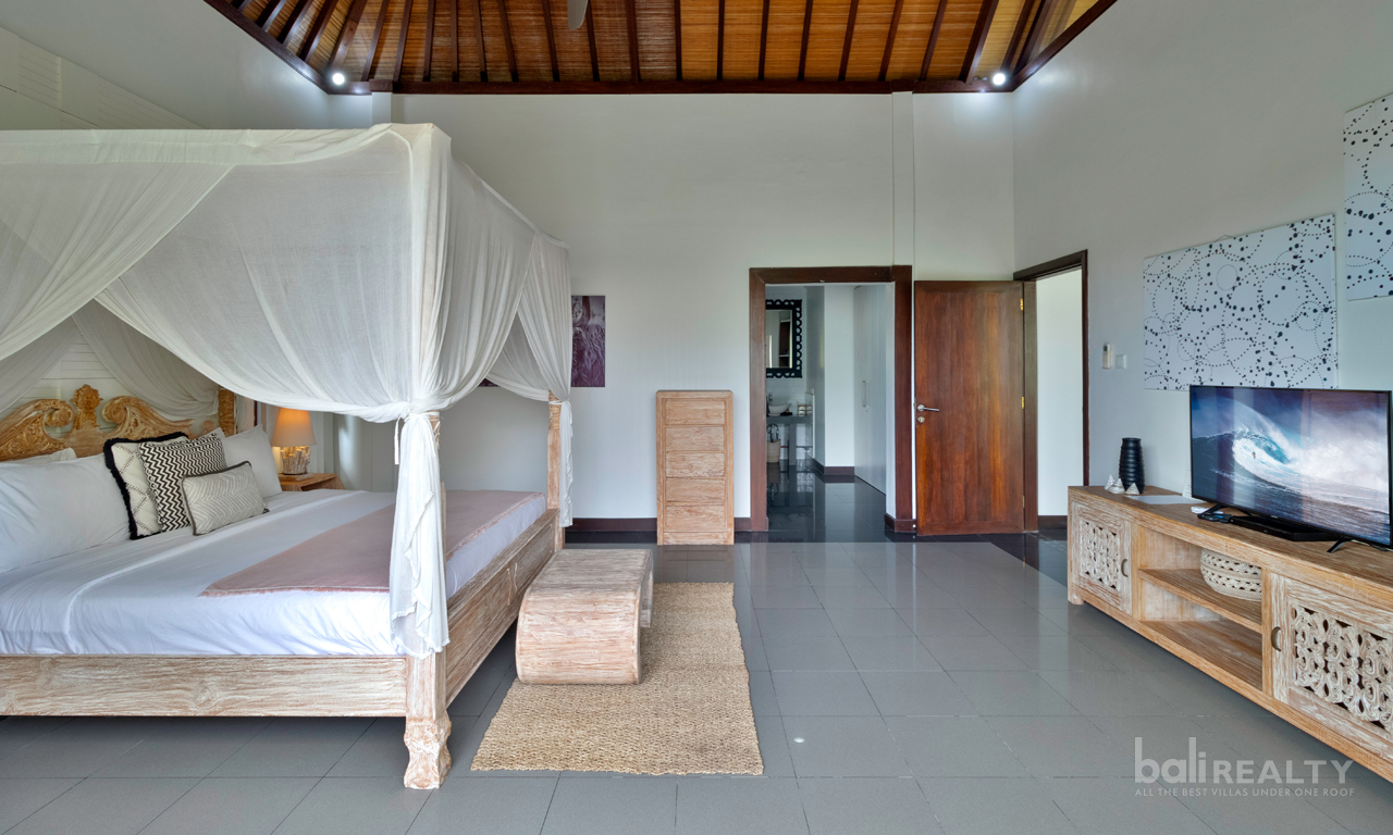 Price Slashed for Immediate Sale – Spacious 4-Bed Umalas Villa on 765sqm — image 10