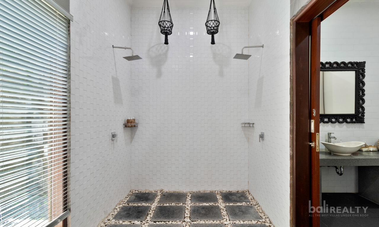 Price Slashed for Immediate Sale – Spacious 4-Bed Umalas Villa on 765sqm — image 17