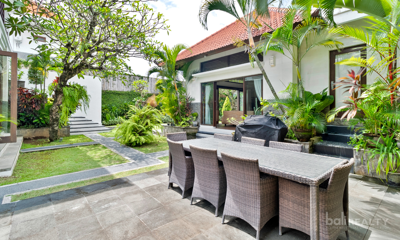 Price Slashed for Immediate Sale – Spacious 4-Bed Umalas Villa on 765sqm — image 1