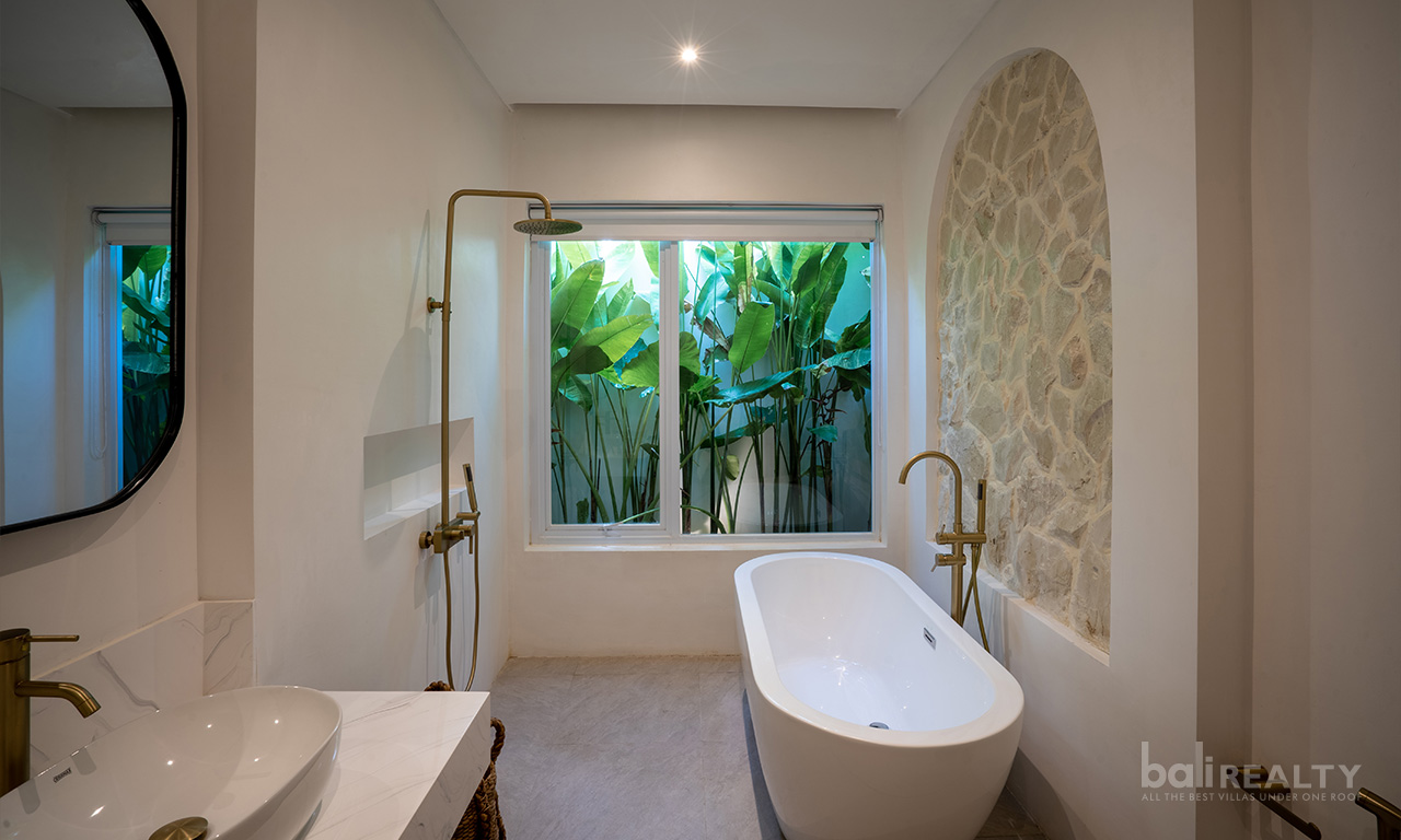 Brand-New Mediterranean-Style: Three-Bedroom Freehold Villa in Prime Ungasan — image 8